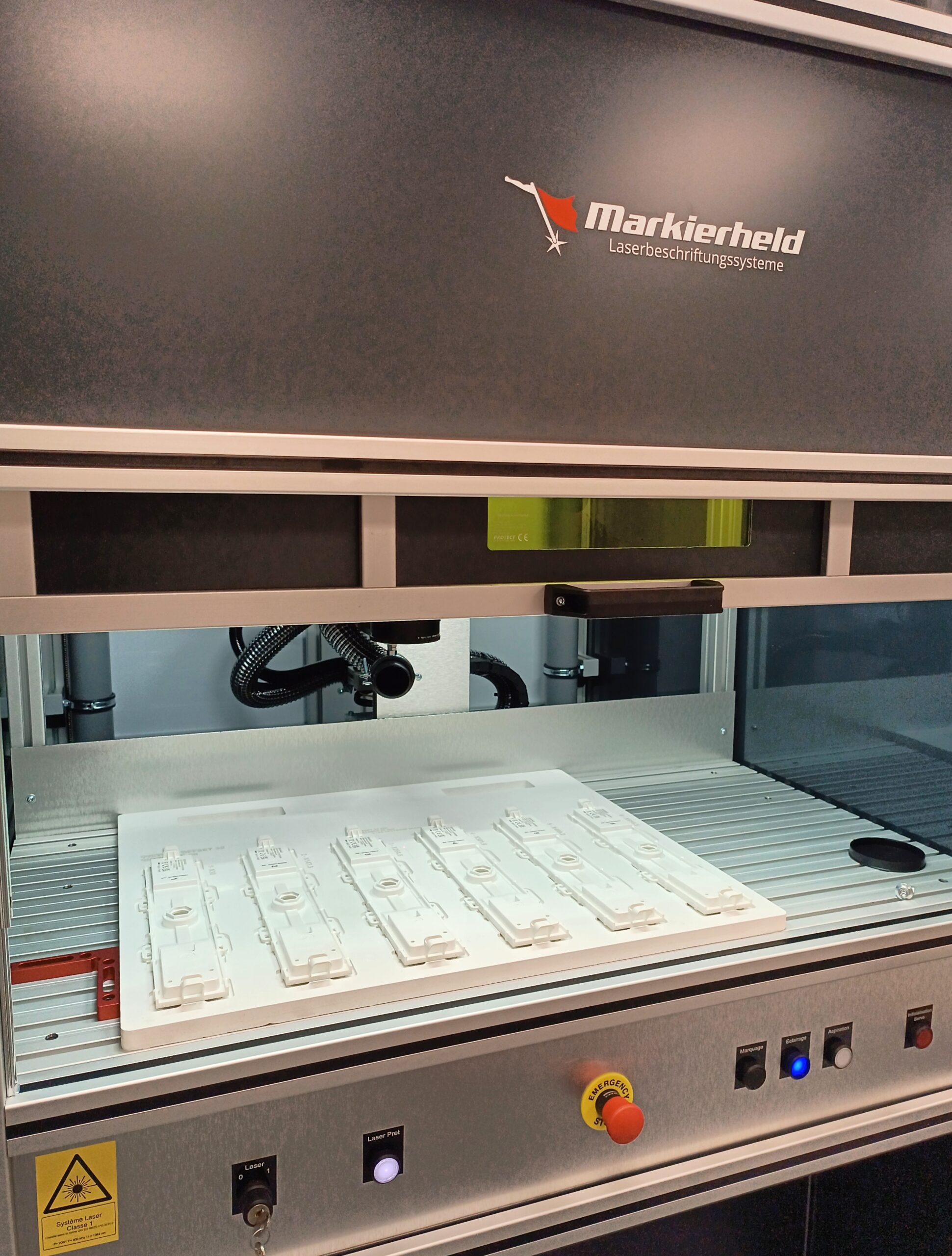 Gravage laser sur plastique