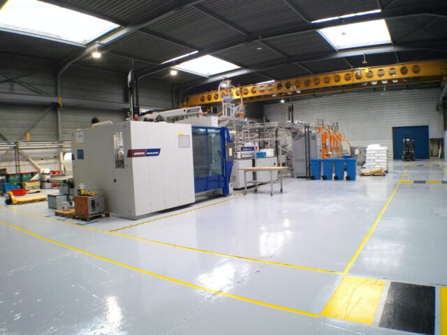 Usine injection plastique hybster